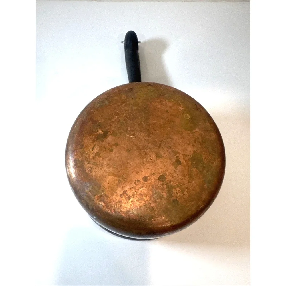 REVERE WARE Vintage 1801 Copper Clad Bottom 1.5  1-1/2 Qt Saucepan & Lid Clinton